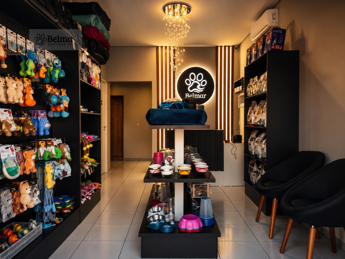 Interior da Belmar Boutique Pets em Ivaiporã, PR — ambiente climatizado